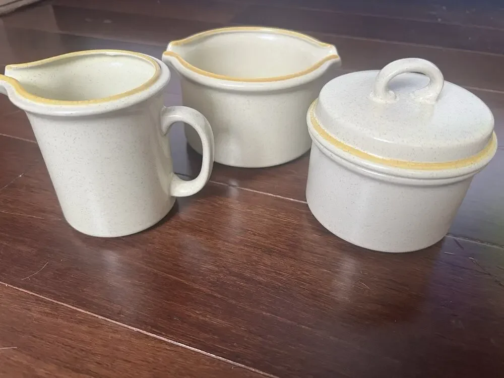 VTG Hearthside Garden Festival Stoneware Creamer Gravy Boat Lidded Sugar Bowl